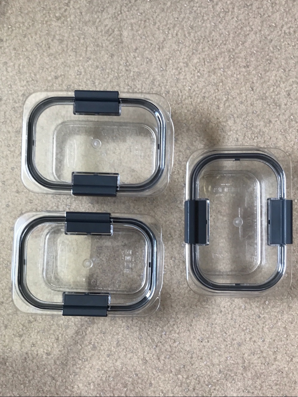 Rubbermaid Clear Containers